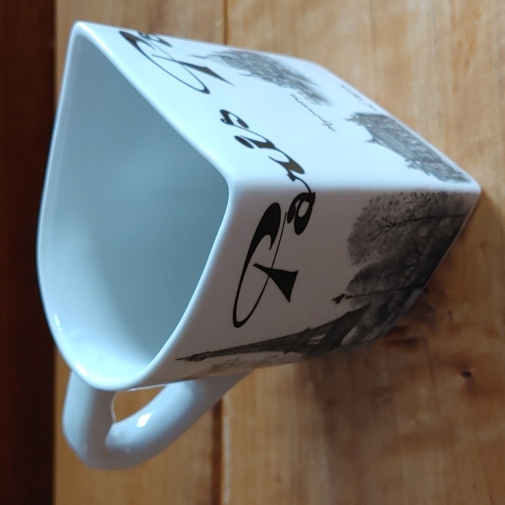 💚UNIQUE PARIS COFFEE CUP